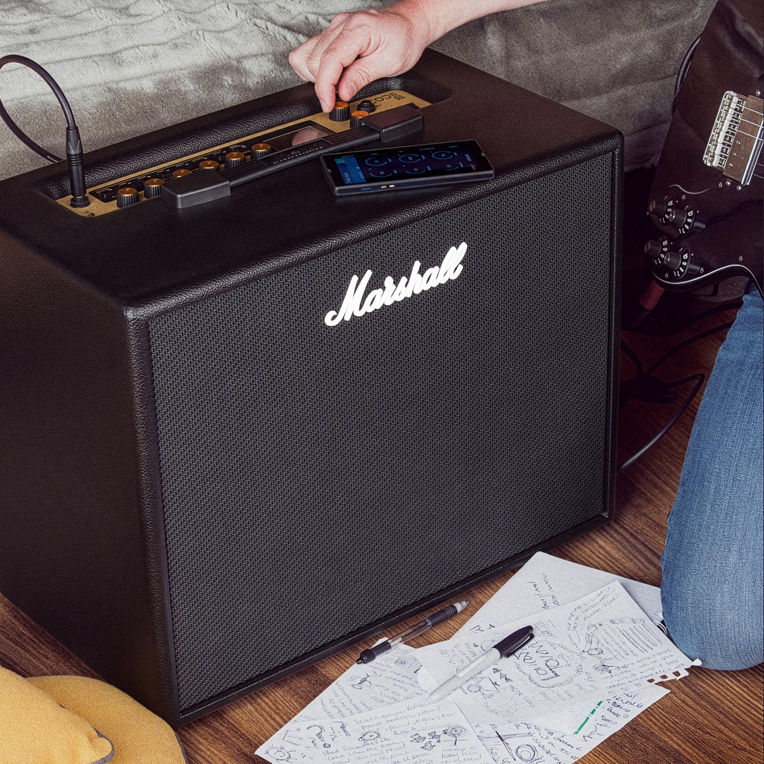 marshall-code50-digital-combo-guitar-amplifier-50w-100-presets-14-preamp-models- image 8