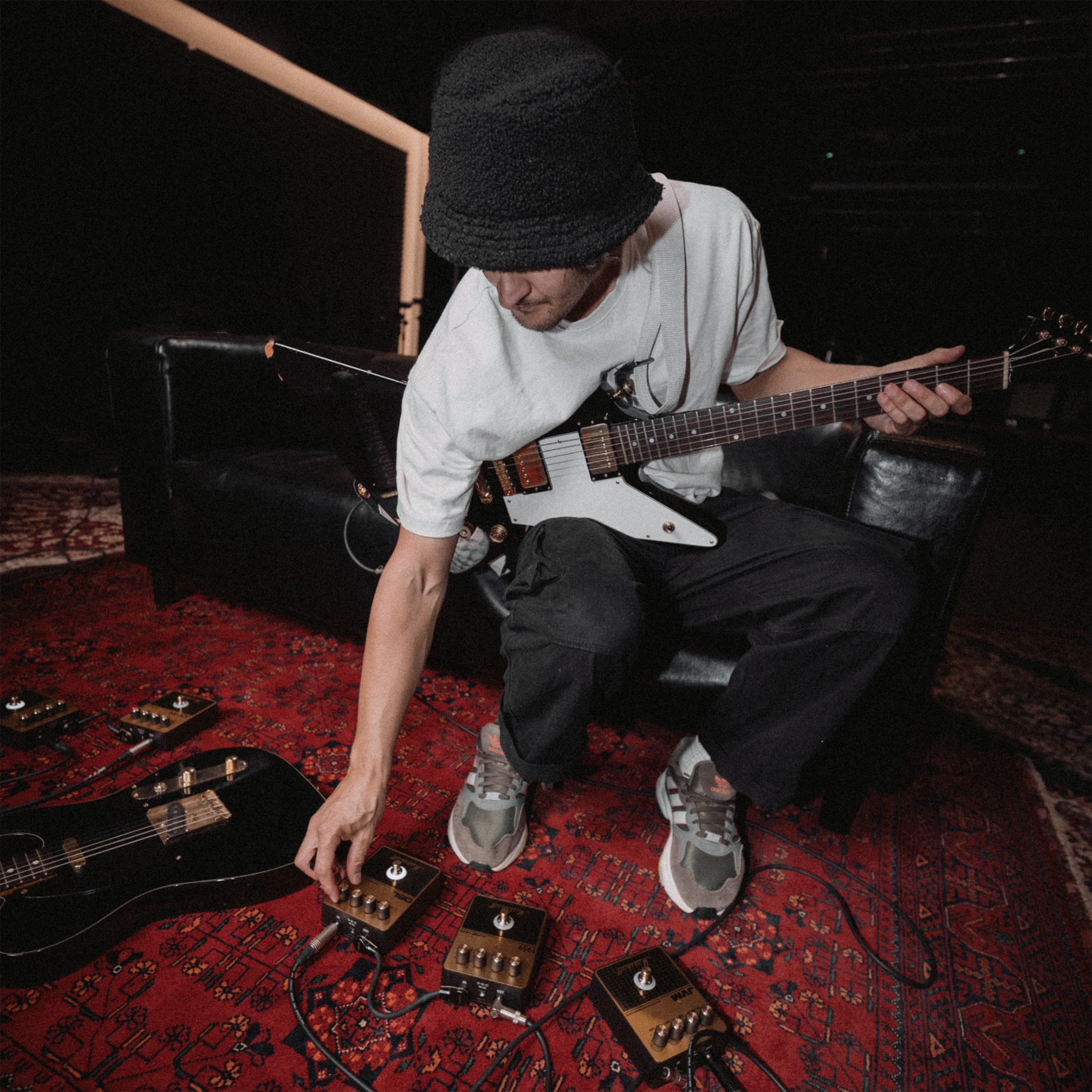 marshall-jcm800-overdrive-distortion-pedal-iconic-amp-tones-with-gain-sensitivit image 8